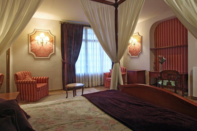 Junior Suite Room